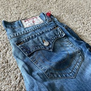 TRUE RELIGION JEANS
